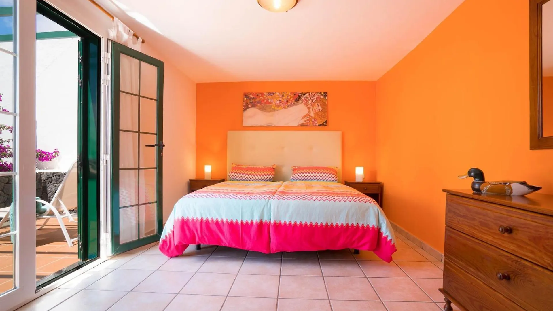 Apartment Mit Meerblick In Ruhiger Lage Tias